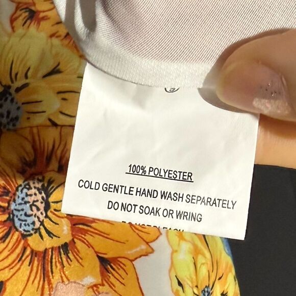 Hello Molly Sunlight Snaps Floral Midi Dress in Yellow Orange Flowers M NWOT - Picture 10 of 12